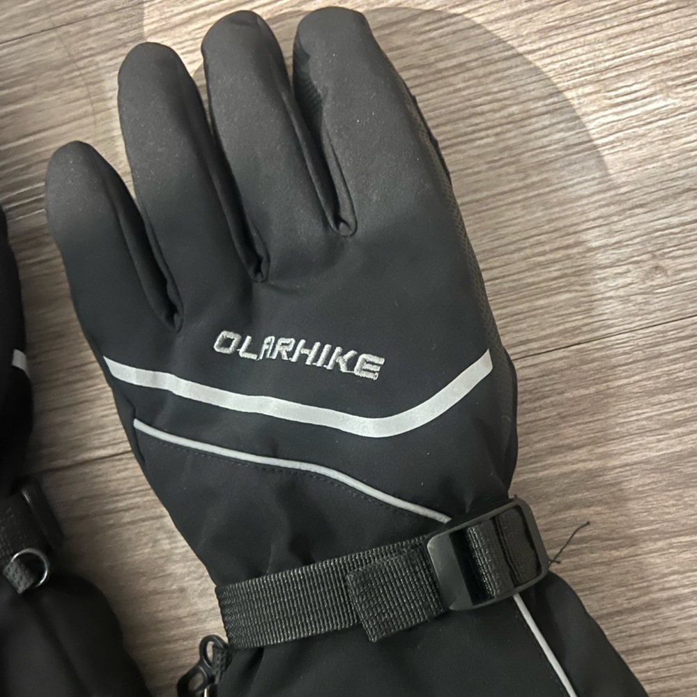 Snow Gloves